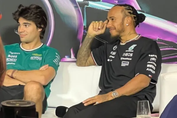 
				
					Hamilton sobre 30 anos sem Senna: “Ele está em nossos corações”
				
				