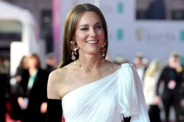 
				
					Kate Middleton estaria “irreconhecível” após perder 15 kg, diz jornal
				
				