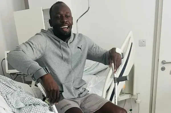 
				
					Usain Bolt passa por cirurgia após sofrer grave lesão em partida de futebol
				
				