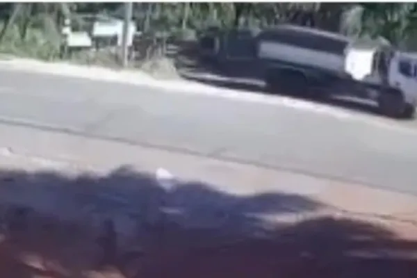 
				
					Vídeo mostra dinâmica de acidente com múltiplas vítimas em Coruripe
				
				