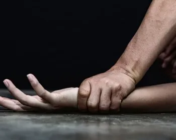 Marido estupra e arremessa grávida de carro após não aceitar gestação