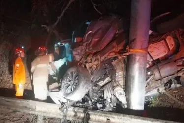 
			
				Acidente com chefe do ICTDF matou 4 pessoas e destruiu veículos
			
			