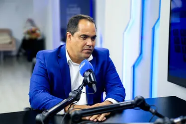 
			
				André Bocão promete ampliar e reajustar programa social que distribui renda em Marechal
			
			