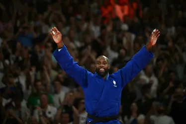 
			
				Aos 35 anos, Teddy Riner vence mais um ouro e amplia história brilhante nas Olimpíadas
			
			