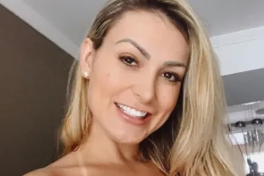 
			
				Andressa Urach passa mal durante produção de conteúdo de sexo
			
			