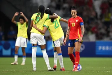 
			
				Atacante da Espanha detona Brasil após derrota: “Não joga futebol”
			
			