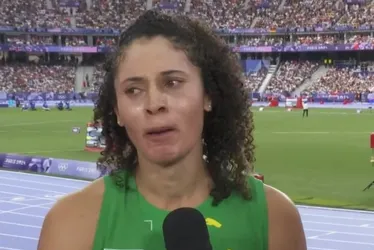 
				Atleta brasileira chora ao falar da morte do pai durante as Olimpíadas
			
			