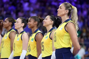 
			
				Brasil bate Quênia e estreia com vitória no vôlei feminino em Paris
			
			
