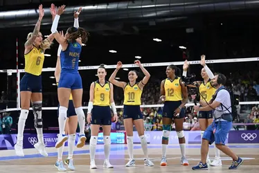 
				Brasil leva vantagem histórica contra os EUA no vôlei feminino
			
			
