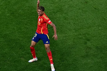 
			
				Com gol antológico de Yamal, Espanha elimina a França e é finalista da Eurocopa
			
			