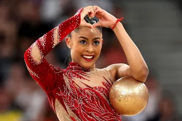 
				Conheça Bárbara Domingos, esperança de medalha na ginástica rítmica
			
			