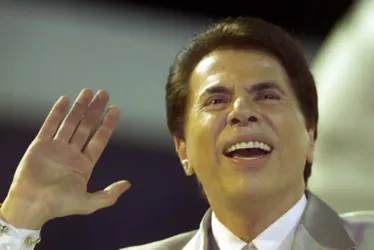 
			
				Corpo de Silvio Santos deixa hospital Albert Einstein
			
			