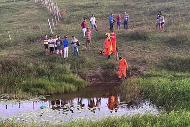 
			
				Corpo é encontrado boiando em barragem em Lagoa da Canoa
			
			
