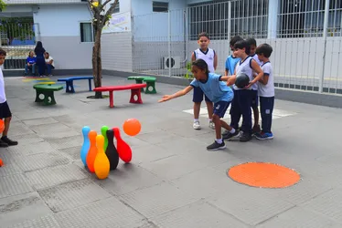 
				Educadores e pais podem garantir um desenvolvimento saudável para as crianças
			
			