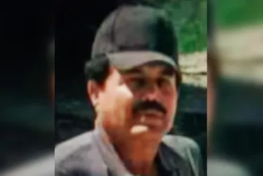 
			
				El Mayo, co-fundador do Cartel de Sinaloa, se entrega nos EUA
			
			