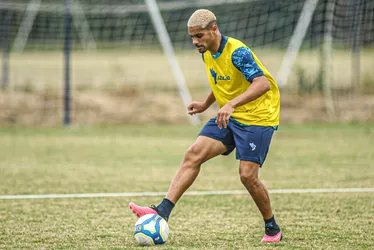 
				Elenco do CSA finaliza treinamentos para encarar o Tombense no fim de semana
			
			