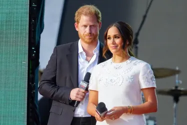 
			
				Em entrevista, Harry expõe razão para não querer Meghan no Reino Unido
			
			
