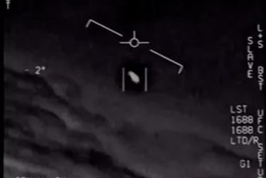 
			
				Estrela, luzes e “quadro negro”. Veja o relato de pilotos sobre óvnis
			
			