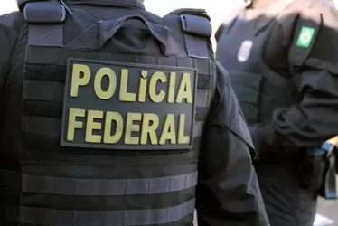 
			
				Ex-prefeito é alvo da PF por fraude em cartão de vacinação de Bolsonaro
			
			