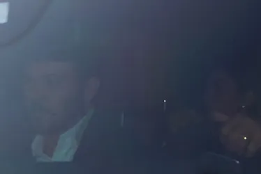 
				Família e amigos se despedem de Silvio Santos em cerimônia em São Paulo
			
			