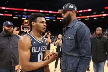 
			
				Filho de Lebron James recebe conselho para conseguir lidar com as críticas
			
			