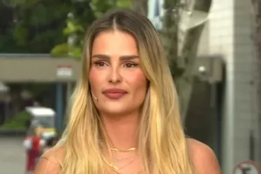 
				Fim do filtro no Instagram causa pânico em fãs de Yasmin Brunet
			
			