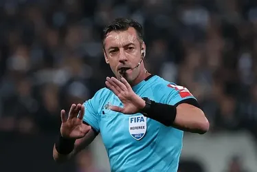 
			
				Final da Copa América entre Argentina e Colômbia terá arbitragem brasileira
			
			