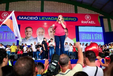 
				Veja imagens da convenção que lançou candidatura de Rafael Brito à Prefeitura de Maceió
			
			