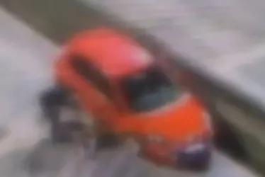 
			
				Homem agride e arrasta mulher pelo cabelo em rodovia no litoral
			
			