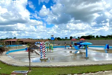 
			
				Justiça Federal suspende obras de parque aquático em terra Xukuri-Kariri em AL
			
			