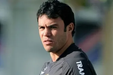 
			
				Kleber Gladiador ganha “bolada” após ser chamado de bandido em podcast
			
			