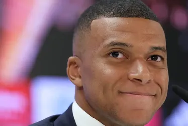 
			
				Mbappé precisa de cirurgia no nariz? Real Madrid toma decisão
			
			