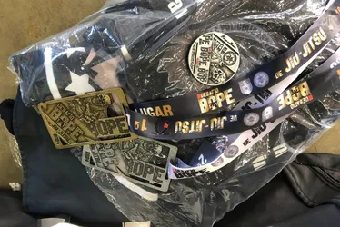
			
				Militar do 3º BPM conquista medalhas de ouro e prata no II Desafio do Bope de Jiu-Jitsu
			
			
