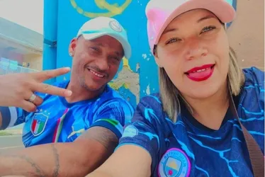 
			
				Mulher mata ex, esquarteja e joga partes em bueiros na rua de casa
			
			