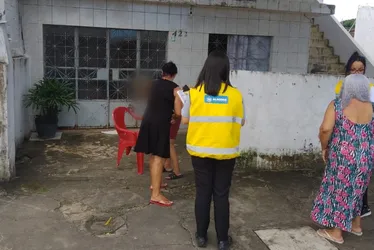 
			
				Perdida e confusa pelas ruas de Maceió, idosa reencontra parentes
			
			