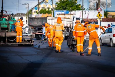 
			
				Prefeitura intensifica requalificação de principais corredores de transporte de Maceió
			
			
