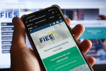 
			
				Prorrogada para o dia 19 convocação de lista de espera do Fies
			
			