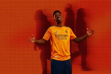 
			
				Real Madrid divulga segundo uniforme laranja para a temporada 2024/25
			
			