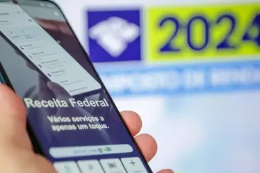 
			
				Receita abre nesta sexta consulta ao 4º lote da restituição do IR 2024
			
			