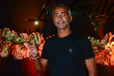 
			
				Romário dispara sobre Seleção: “Vai continuar se f* se não jogar para o Neymar”
			
			