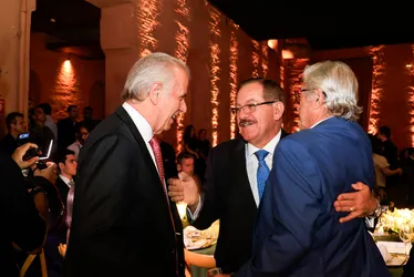 
			
				Sindaçúcar Alagoas reúne autoridades em evento na capital para comemorar 80 anos
			
			