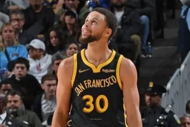 
			
				Stephen Curry renova com o Warriors e ganhará salário astronômico
			
			