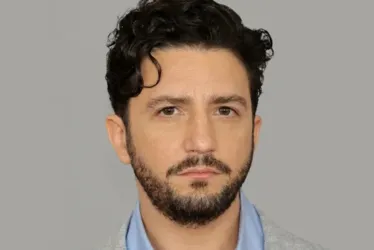 
			
				The Agency | John Magaro se junta ao elenco regular da série Showtime
			
			