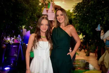 
			
				Ticiane Pinheiro detalha divisão de guarda de Rafa com Roberto Justus
			
			