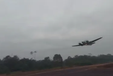 
			
				Veja decolagem de avião que caiu a 7km de pousada no MT
			
			