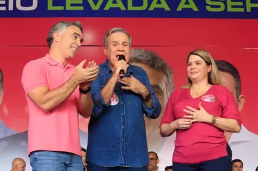 
				Veja imagens da convenção que lançou candidatura de Rafael Brito à Prefeitura de Maceió
			
			