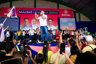 
				Veja imagens da convenção que lançou candidatura de Rafael Brito à Prefeitura de Maceió
			
			