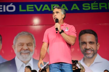 
				Veja imagens da convenção que lançou candidatura de Rafael Brito à Prefeitura de Maceió
			
			