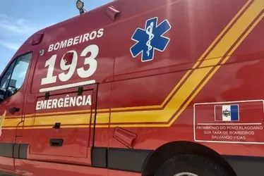 
			
				Acidente com ônibus deixa cinco feridos na AL-101 Sul, em Marechal Deodoro
			
			