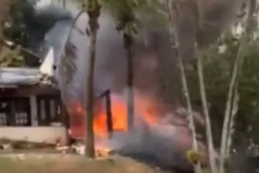 
				Vizinhos de local onde avião da Voepass caiu se desesperam
			
			